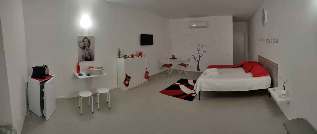 La Staccionata Bianca Bed and Breakfast Viterbo Eksteriør billede