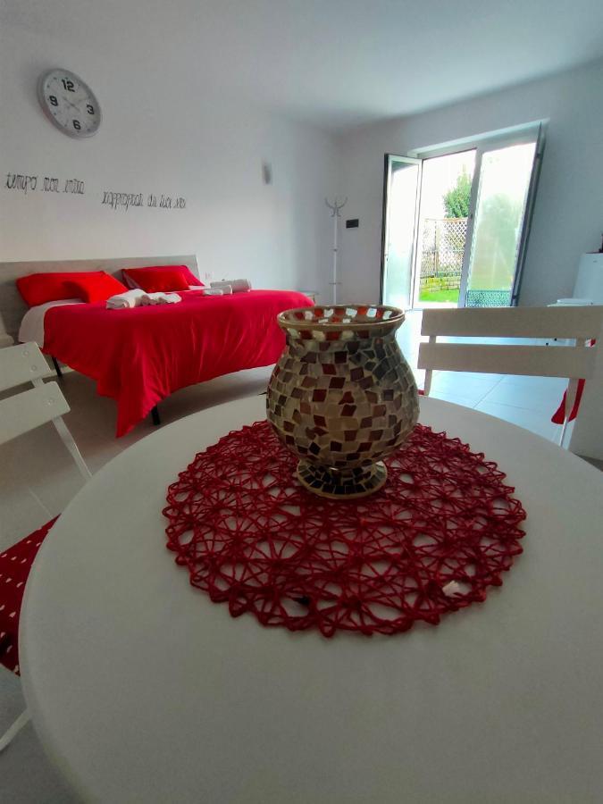 La Staccionata Bianca Bed and Breakfast Viterbo Eksteriør billede